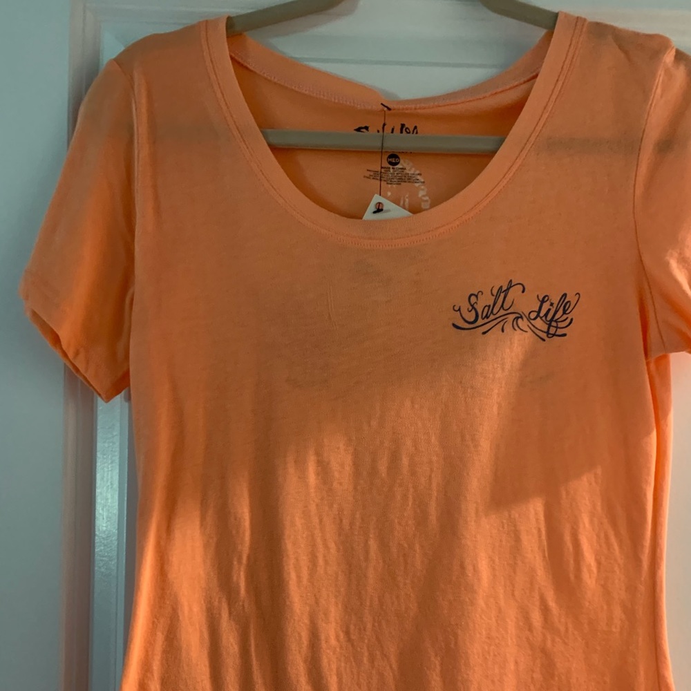 Short sleeve tee shirt